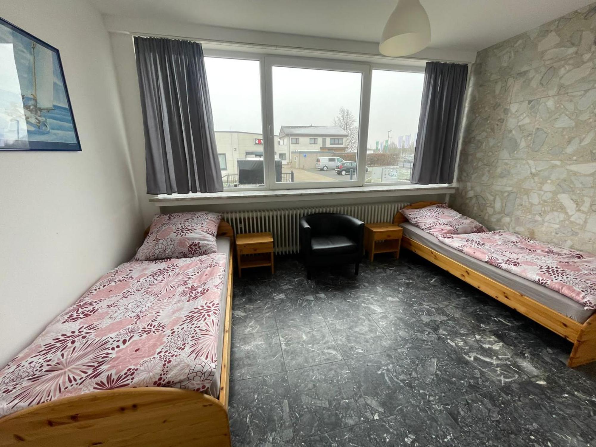 Zimmer Vermietung Hannover Pattensen Exteriör bild